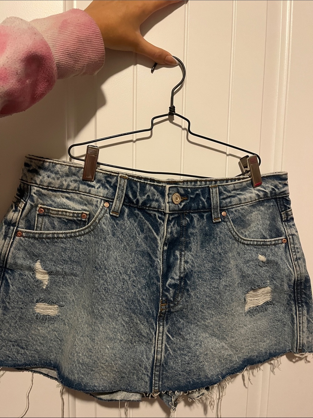 Zara Faded Blue Distressed skort